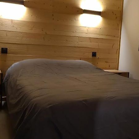 Le Toit Du Cambre D'Aze Apartman Saint-Pierre-dels-Forcats Kültér fotó